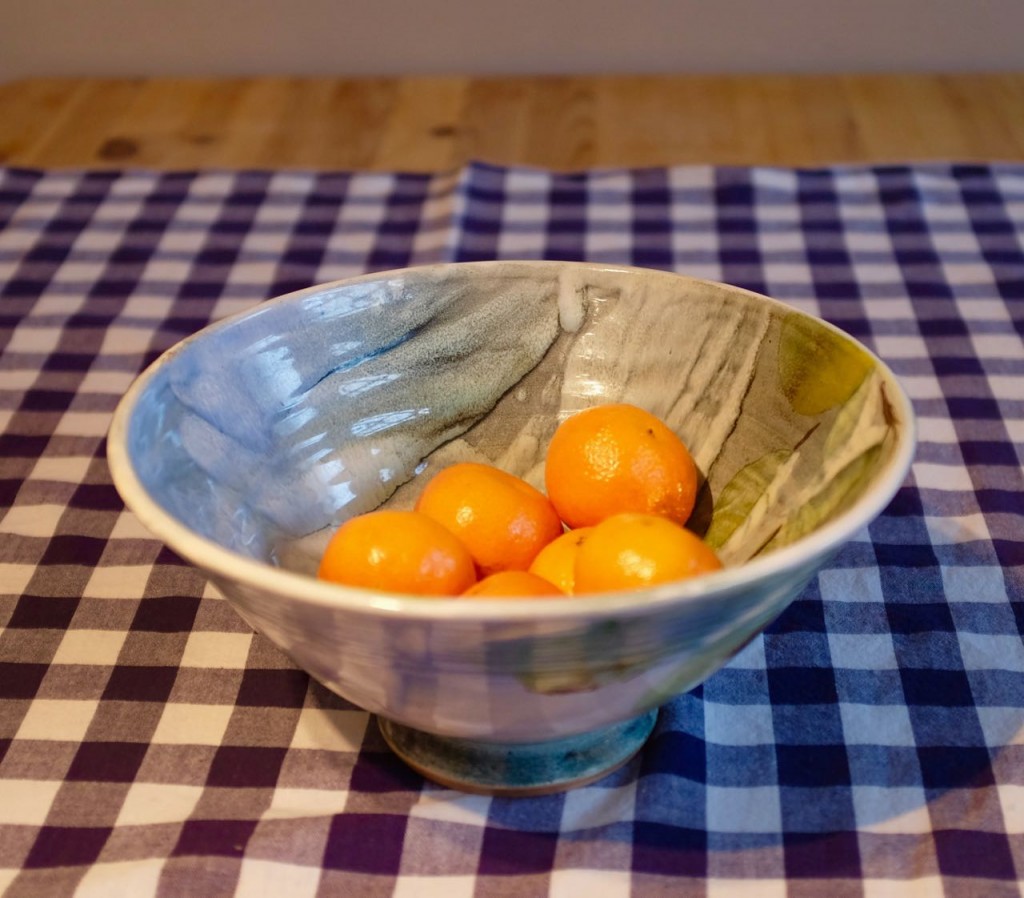Bowl of satsumas