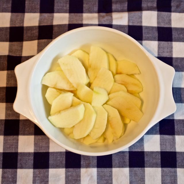 Apple pudding
