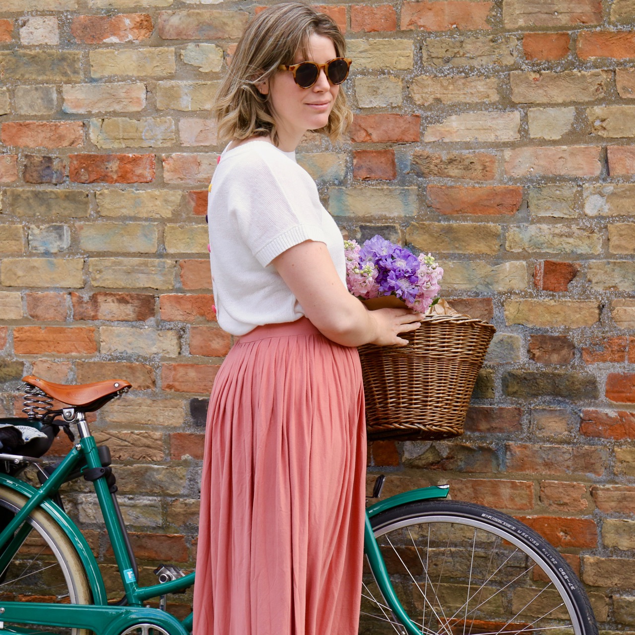 Pink skirt and Pashley Bike